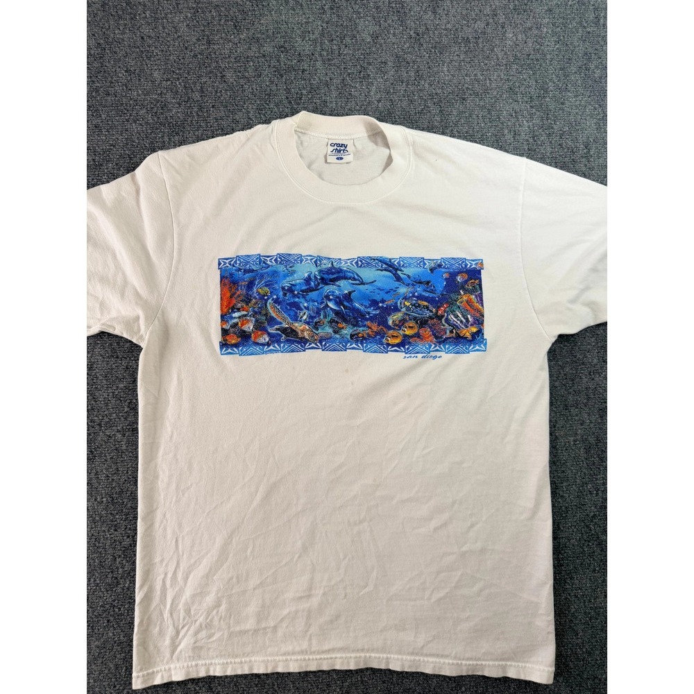 Crazy Shirts Hawaii Mens L White San Diego Dolphin Sea Turtle Ocean‎ Graphic Tee